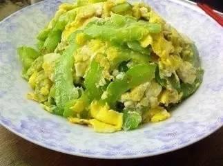 广西玉林吃瓜,瓜果飘香，品味广西美食风情