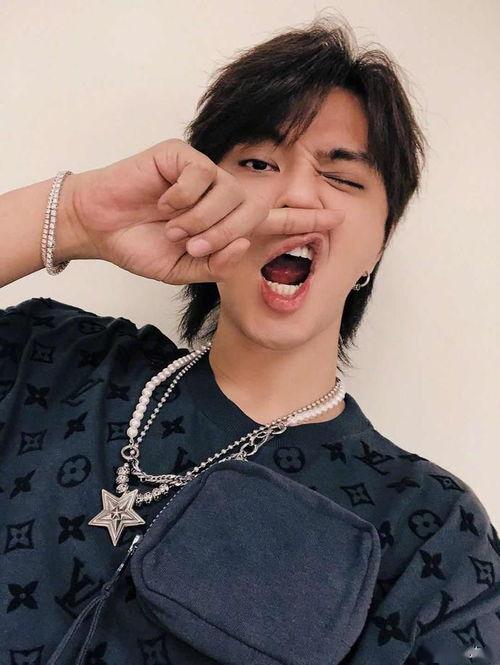 吃瓜群众看罗志祥感情史,瓜田李下，情路波折