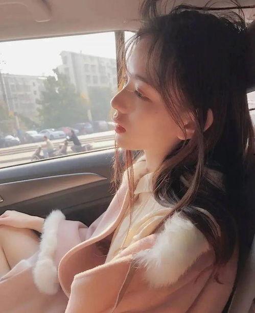 吃瓜女网红,揭秘网络红人的幕后生活