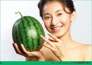 跟好朋友吃瓜  第2张